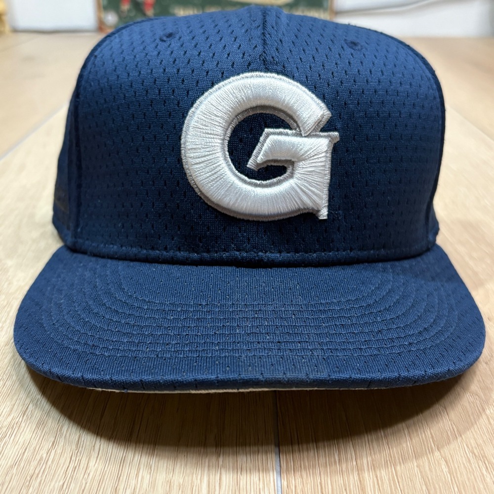 Nike True Georgetown Lacrosse Dri-Fit Hat Navy Blue Mesh Fitted Cap Size M/L G